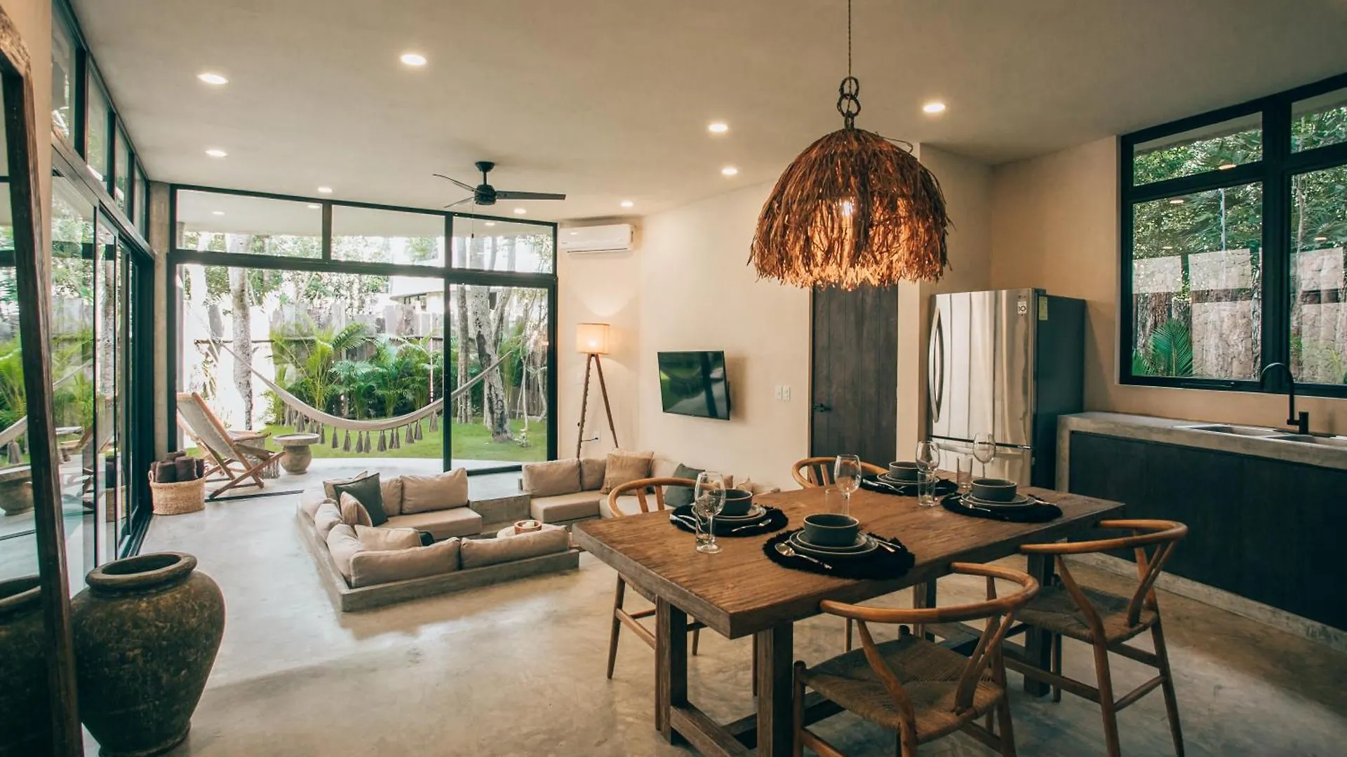Villa Luxury Jungle Villa-Pvt Pool -100Mbs- Concierge 8A Tulum Pueblo