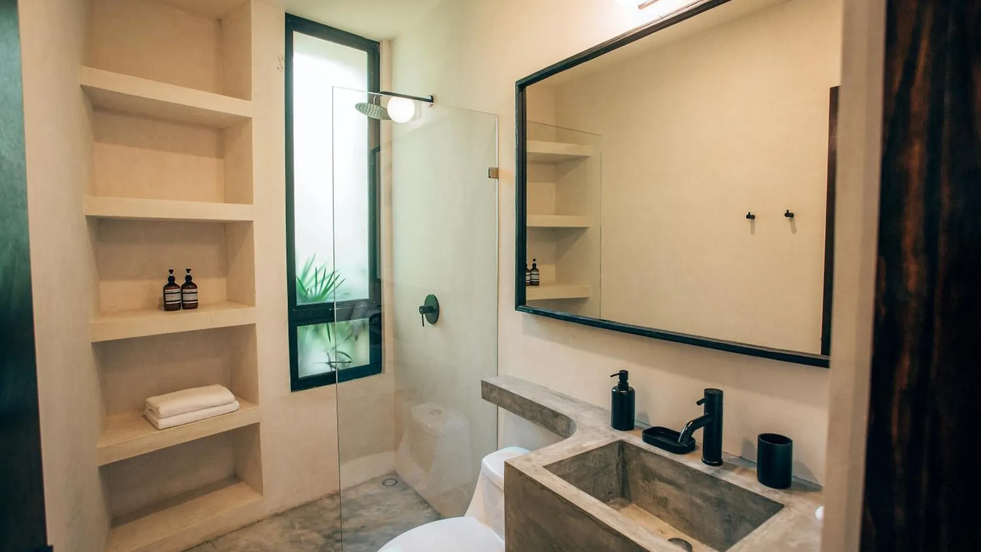 Luxury Jungle Villa-Pvt Pool -100Mbs- Concierge 8A Tulum 0*,  Mexico